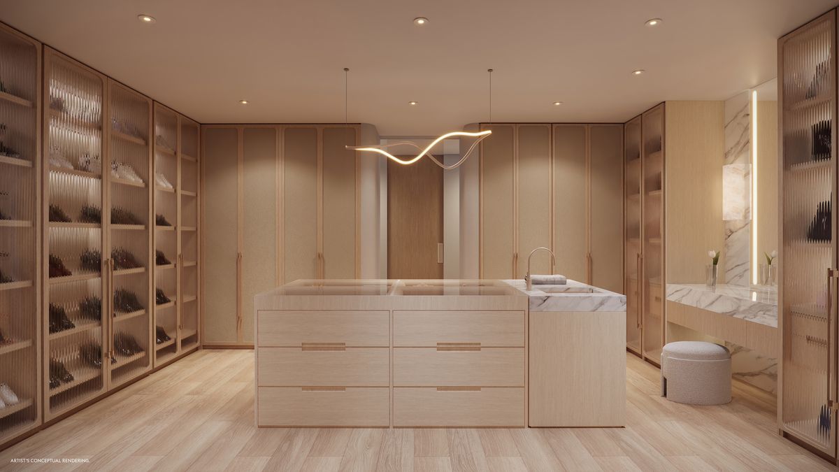 PH A Closet